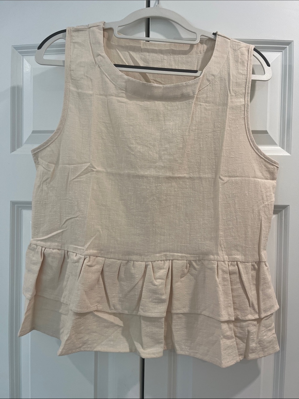 NEW Women's Sleeveless Ruffle Hem Linen Top - Cream Sm/Med.